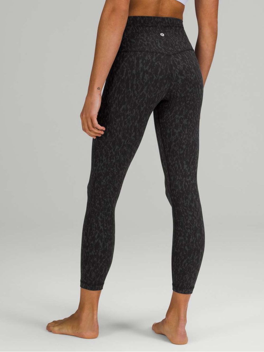 Lululemon /// Women’s Align High-Rise Pant 25" - Leopard Camo - Size 6 - Picture 2 of 7